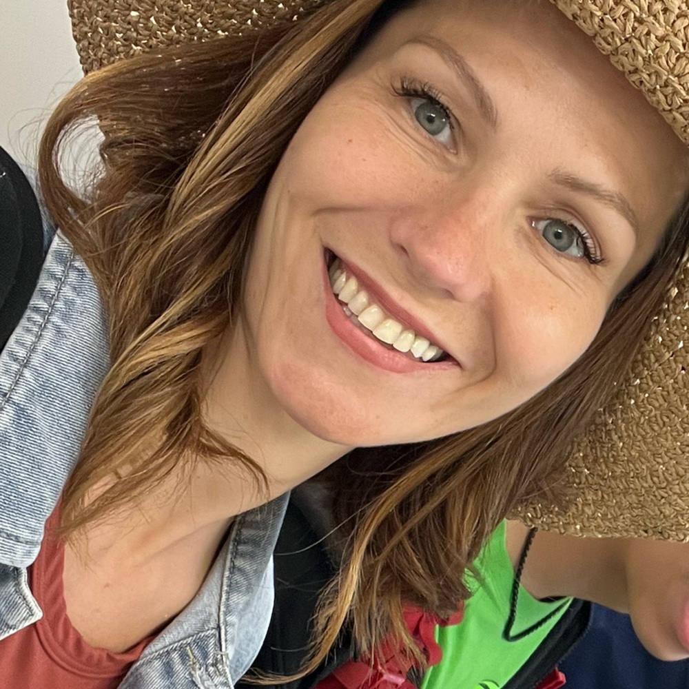 Meet your Posher, Andrea